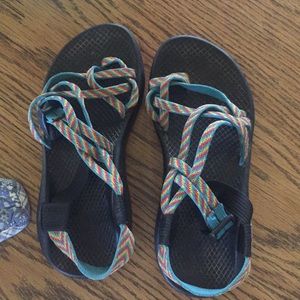 Size 6 chacos